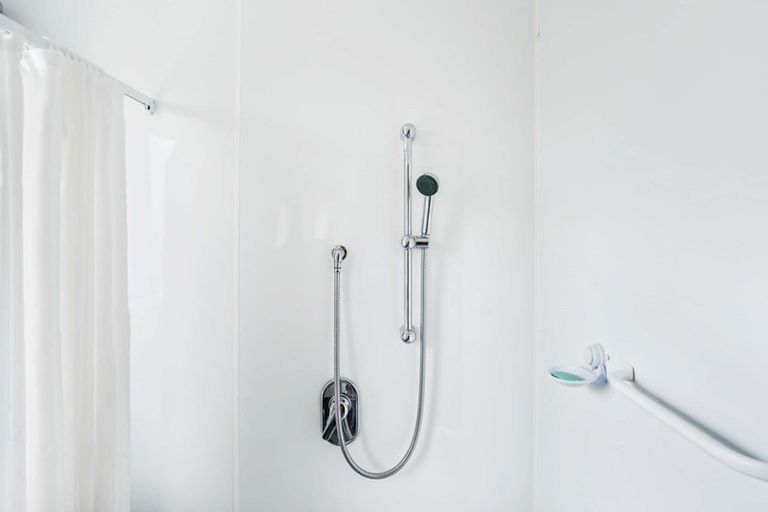 Photo of property in 16 Mcneil Street, Balclutha, 9230