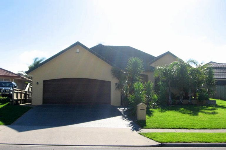 Photo of property in 45 Rathmar Drive, Manurewa, Auckland, 2105