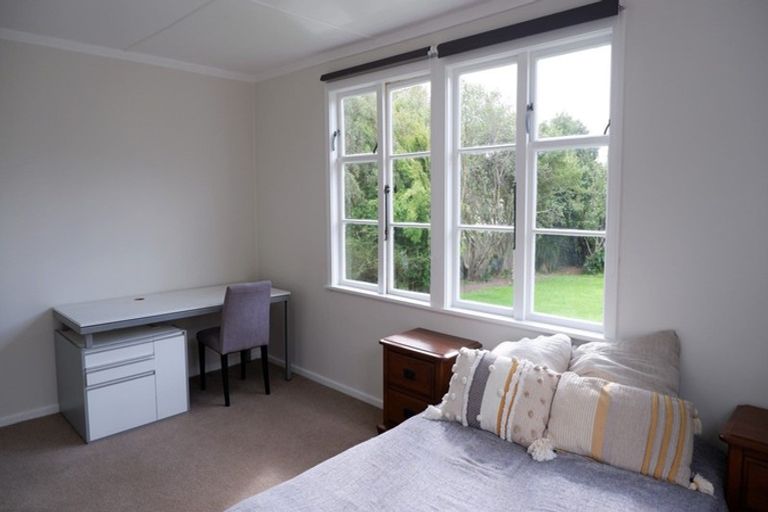 Photo of property in 11 Cleland Crescent, Naenae, Lower Hutt, 5011