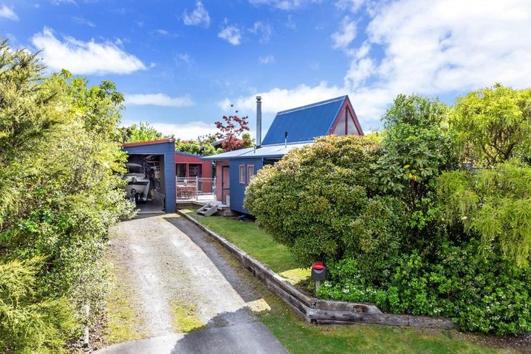 Photo of property in 16 Hoani Place, Kuratau, Turangi, 3381