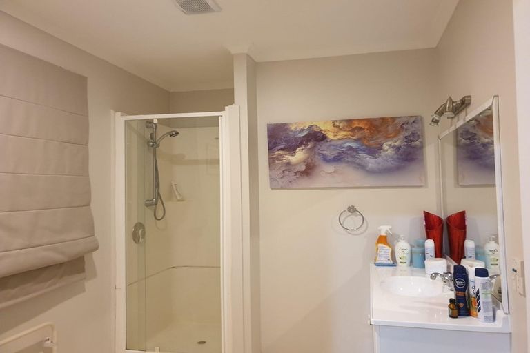 Photo of property in 17 Spyglass Lane, Whitby, Porirua, 5024