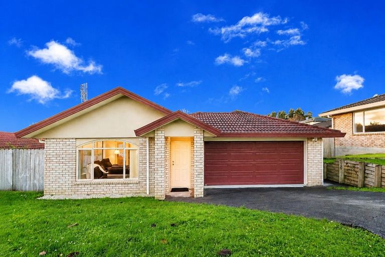 Photo of property in 27 View Ridge Drive, Ranui, Auckland, 0612
