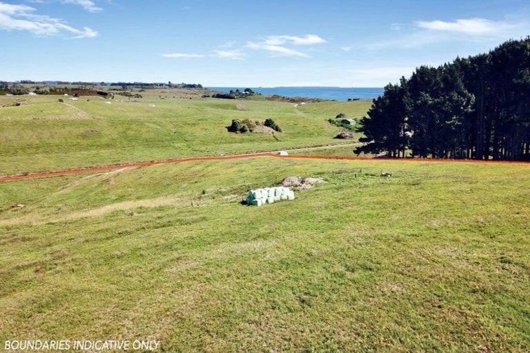 Photo of property in 32c Pokare Road, Pukehina, Te Puke, 3186