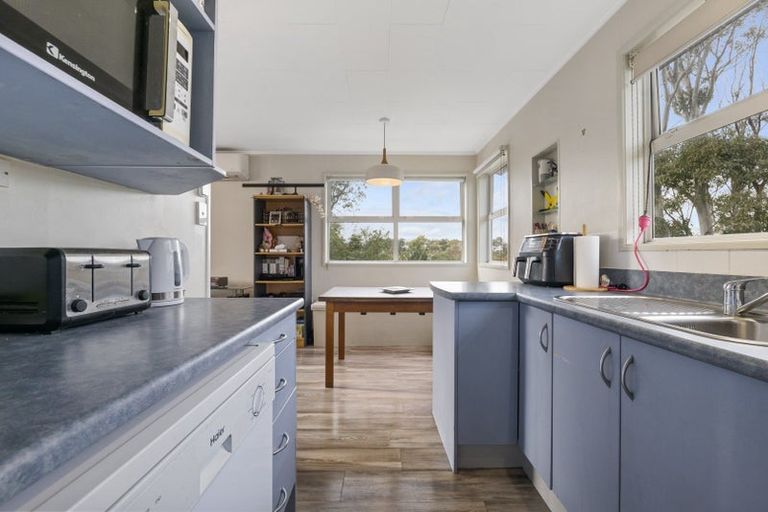 Photo of property in 8a Elm Grove, Westown, New Plymouth, 4310