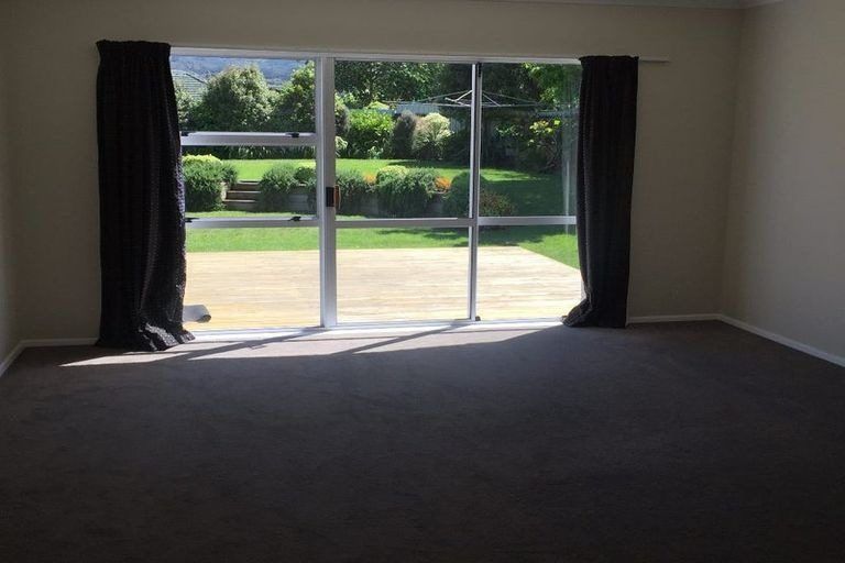 Photo of property in 74 Thackeray Street, Trentham, Upper Hutt, 5018