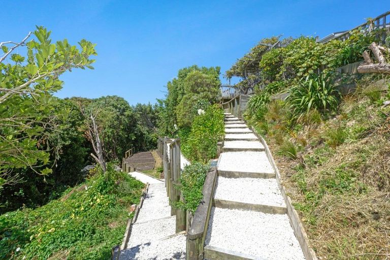 Photo of property in 30 The Quarterdeck, Whitby, Porirua, 5024