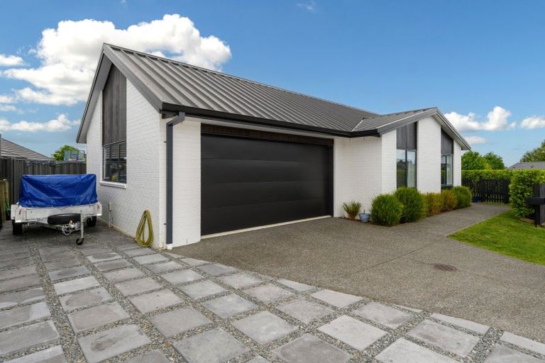 Photo of property in 2 Shea Lane, Pyes Pa, Tauranga, 3112