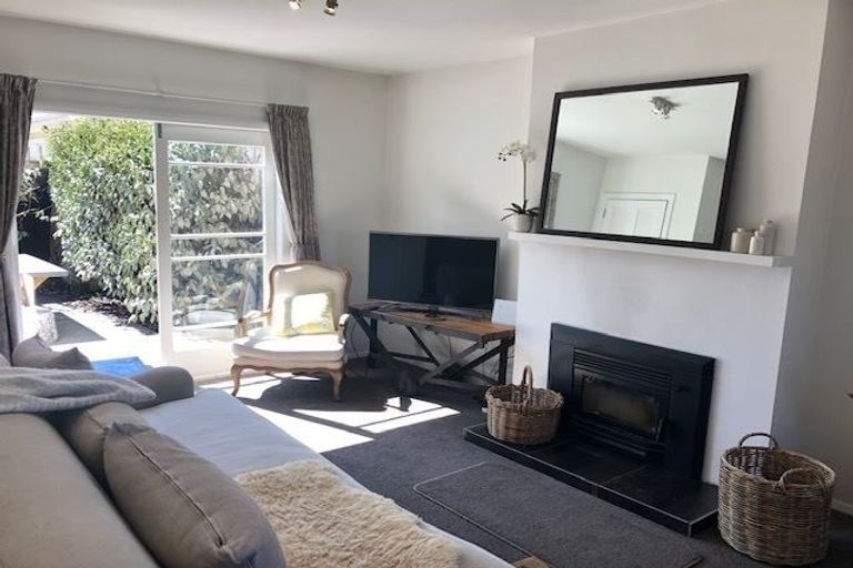 Photo of property in 79 Kahu Road, Fendalton, Christchurch, 8041