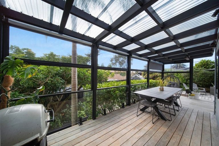 Photo of property in 54 John Gill Road, Shelly Park, Auckland, 2014