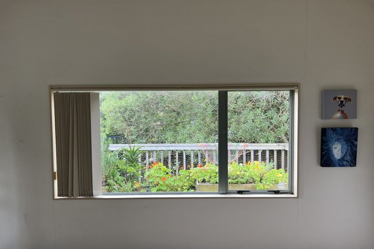 Photo of property in 90a Atkinson Road, Titirangi, Auckland, 0604