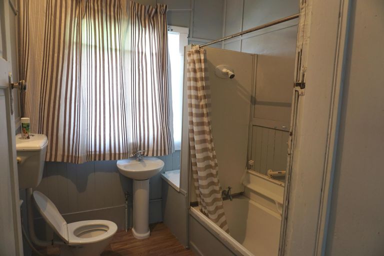 Photo of property in 196 Hakanoa Street, Huntly, 3700