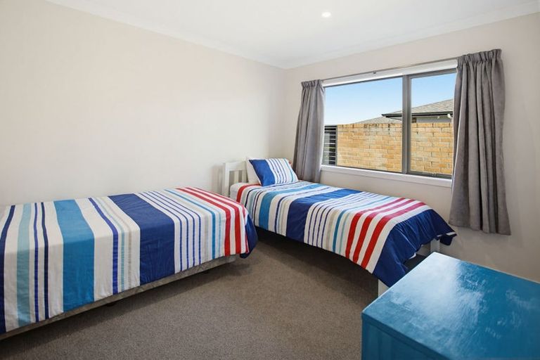 Photo of property in 89 Kupe Drive, Whitianga, 3510