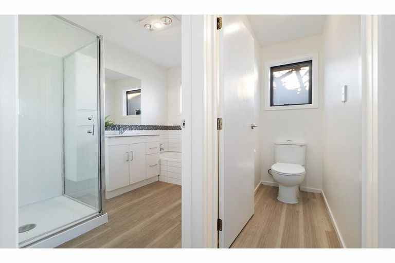 Photo of property in 2/69 Tyrone Street, Belfast, Christchurch, 8051