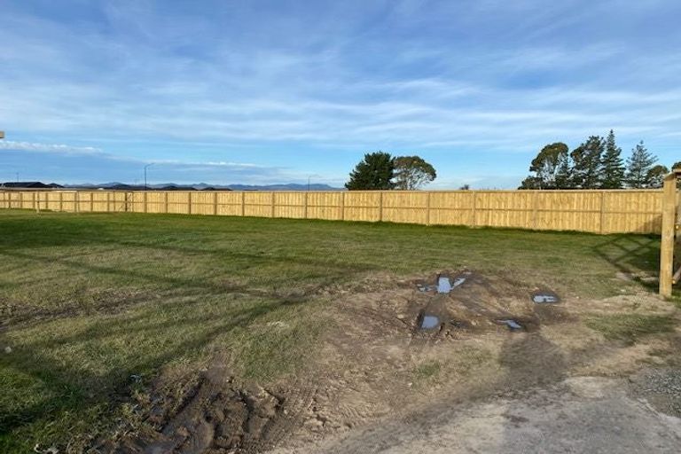 Photo of property in 158 Shillingford Boulevard, Rolleston, 7615