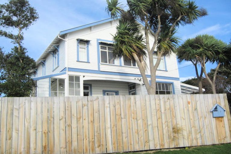 Photo of property in 3b Landreth Street, Portobello, Dunedin, 9014