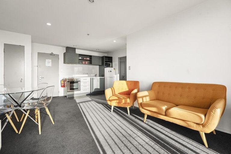 Photo of property in 2104/74 Albert Street, Auckland Central, Auckland, 1010