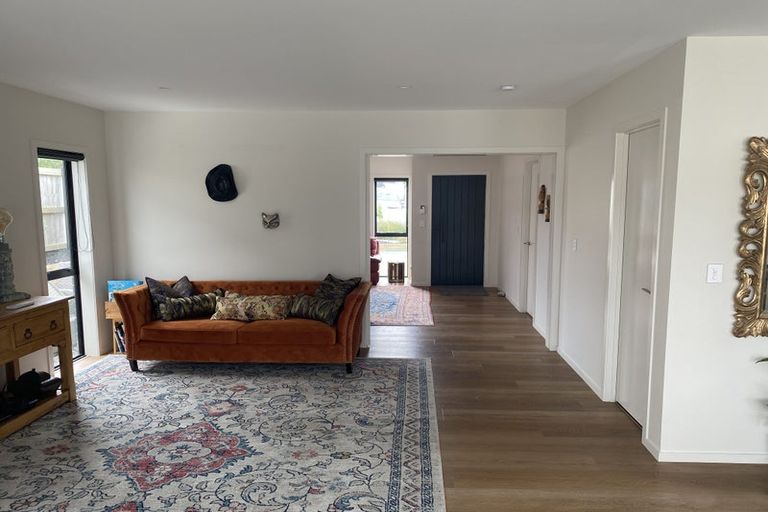 Photo of property in 4 Ruku Street, Long Bay, Auckland, 0630