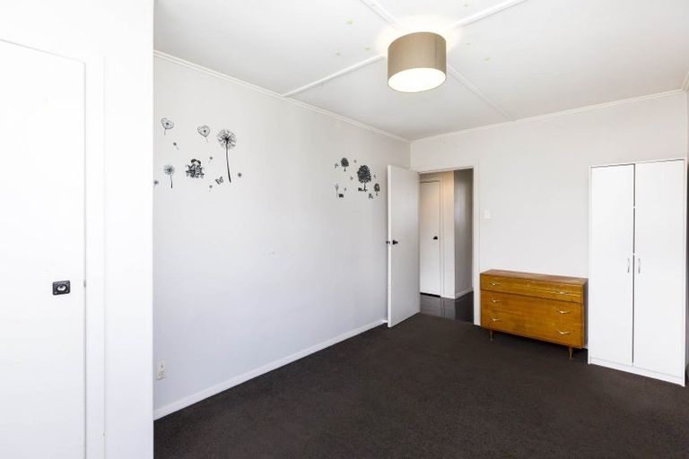 Photo of property in 1/52 Colson Street, Avalon, Lower Hutt, 5011