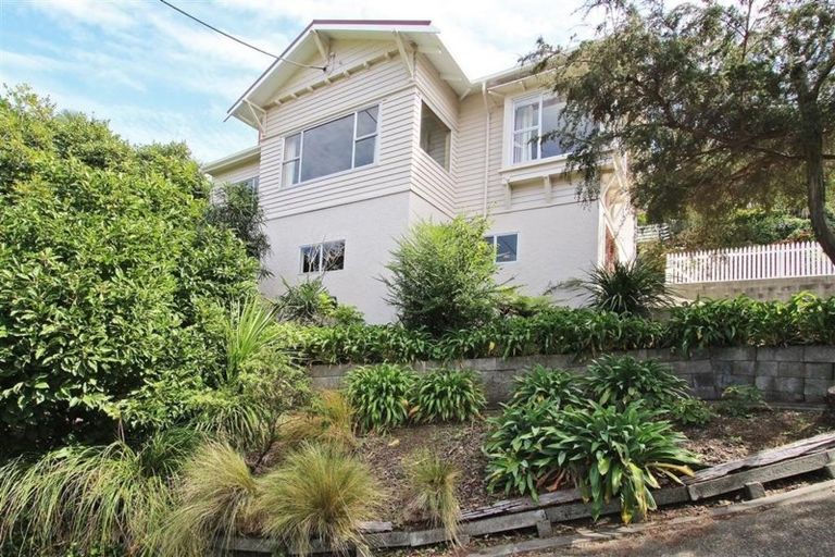 Photo of property in 52 Locking Street, Nelson South, Nelson, 7010