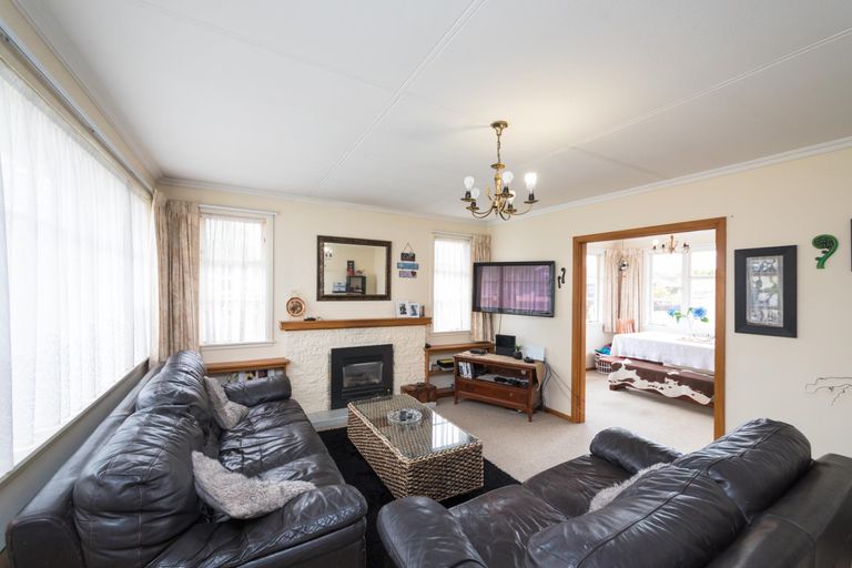 Photo of property in 93a College Street, Awapuni, Palmerston North, 4412