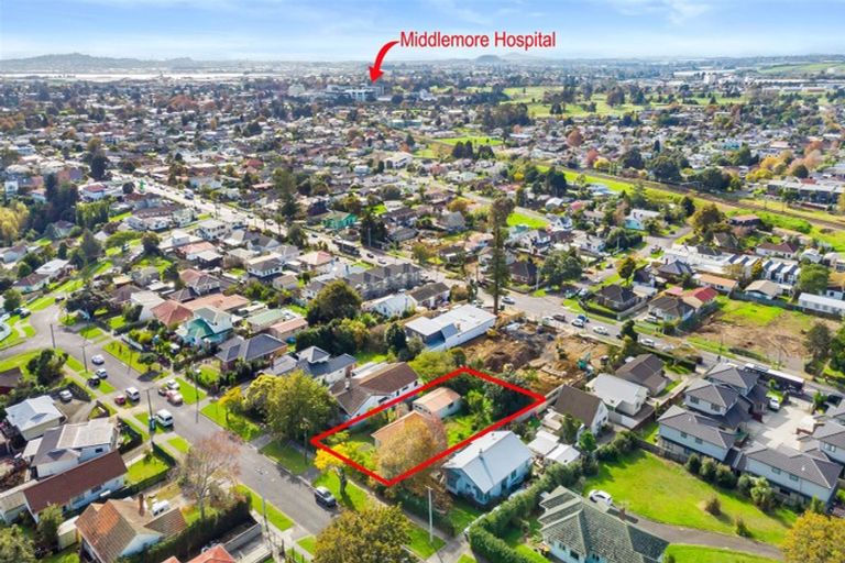 Photo of property in 17 Peverill Crescent, Papatoetoe, Auckland, 2025