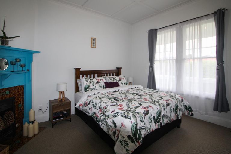 Photo of property in 35 Leith Street, Oamaru North, Oamaru, 9400