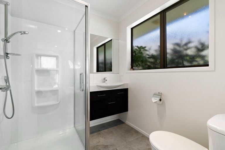 Photo of property in 4 Alluvial Court, Arthurs Point, Queenstown, 9371