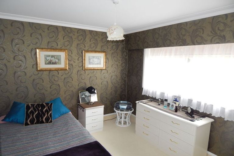 Photo of property in 21 Puketiro Place, Paihia, 0200