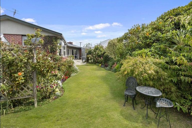 Photo of property in 90 Teesdale Street, Burnside, Christchurch, 8053