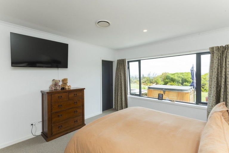 Photo of property in 32 Hillview Terrace, Mangapapa, Gisborne, 4010