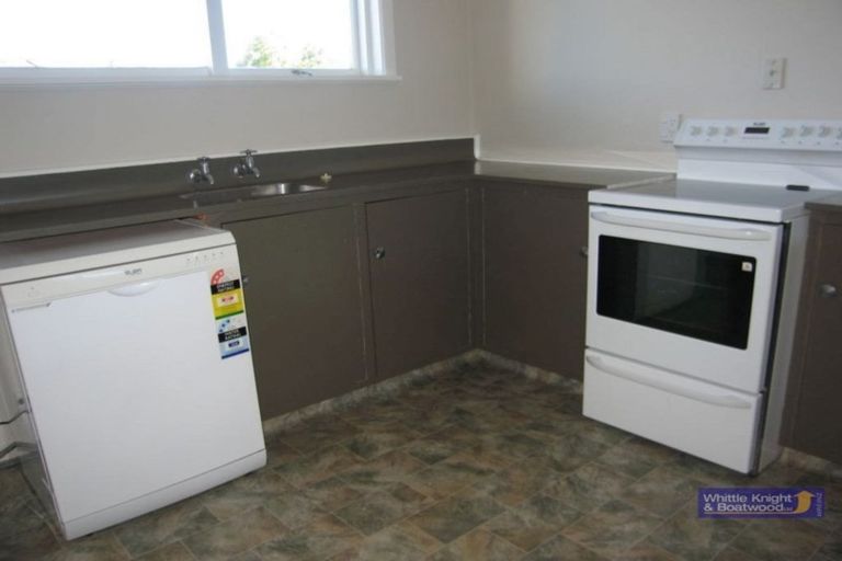 Photo of property in 32 Kimberley Road, Darfield, 7510