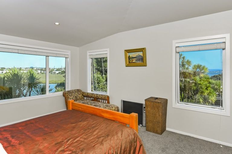 Photo of property in 3a Wesley Street, Devonport, Auckland, 0624