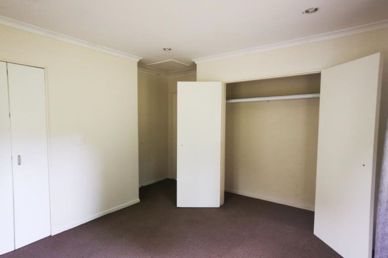 Photo of property in 19 Virgo Place, Glen Eden, Auckland, 0602