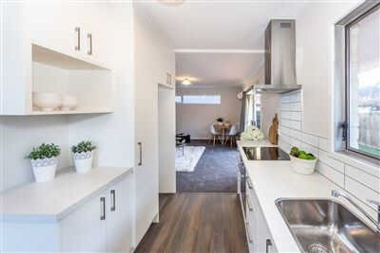 Photo of property in 1/9 Somme Street, St Albans, Christchurch, 8014