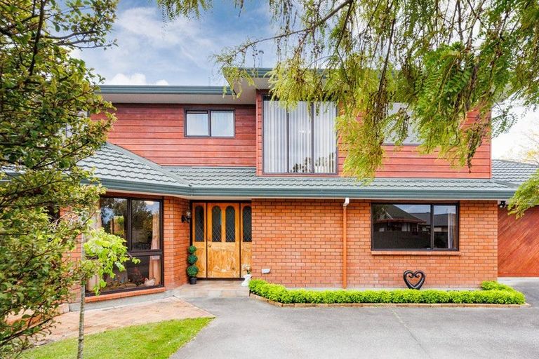 Photo of property in 36 Jefferson Crescent, Milson, Palmerston North, 4414