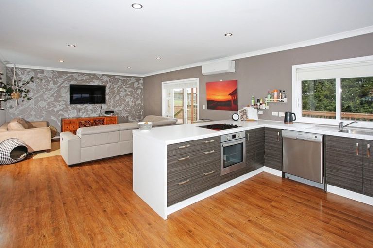 Photo of property in 34 Nikau Road, Pokeno, 2472