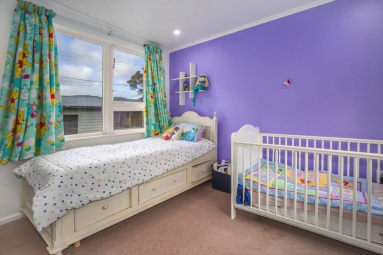 Photo of property in 7b Donlin Road, Pukerua Bay, 5026