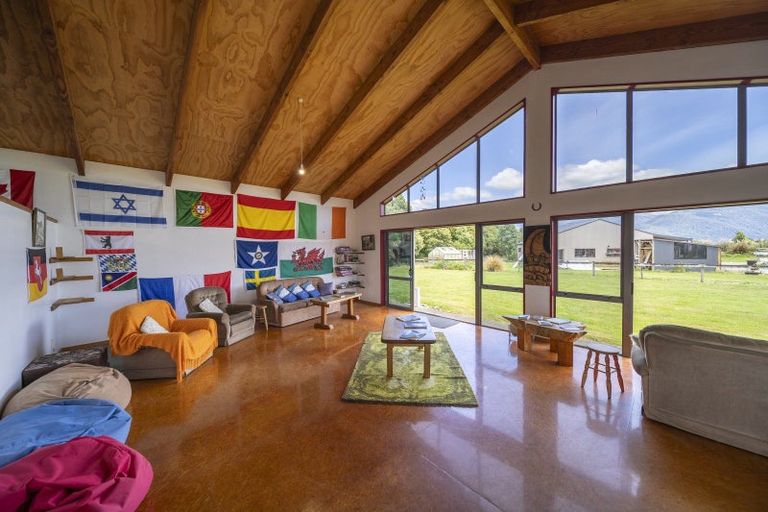 Photo of property in 22 Paton Place, Te Anau, 9600