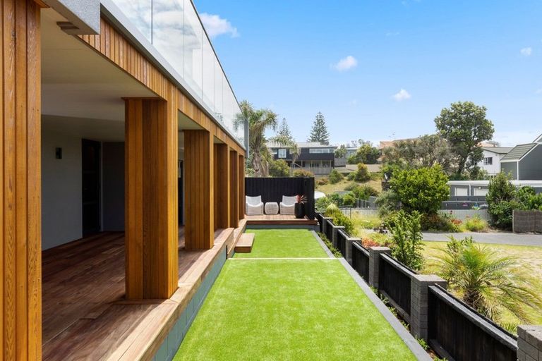 Photo of property in 165b Oceanbeach Road, Mount Maunganui, 3116