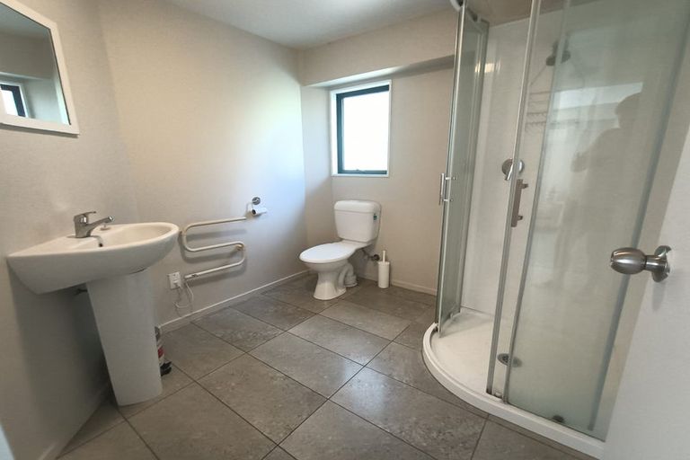 Photo of property in 5 Heathvale Place, Heathcote Valley, Christchurch, 8022