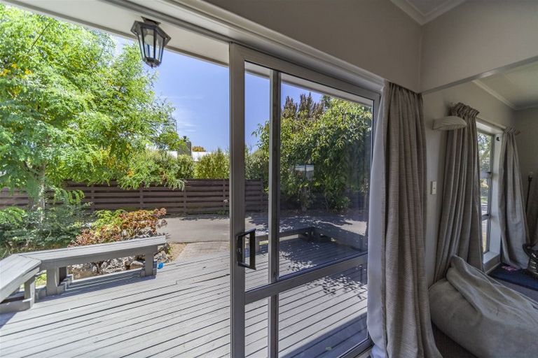 Photo of property in 18 Veronica Avenue, Marewa, Napier, 4110