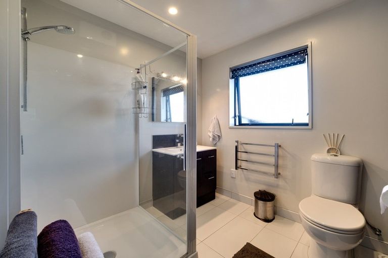 Photo of property in 2/100 Proctor Street, Papanui, Christchurch, 8053