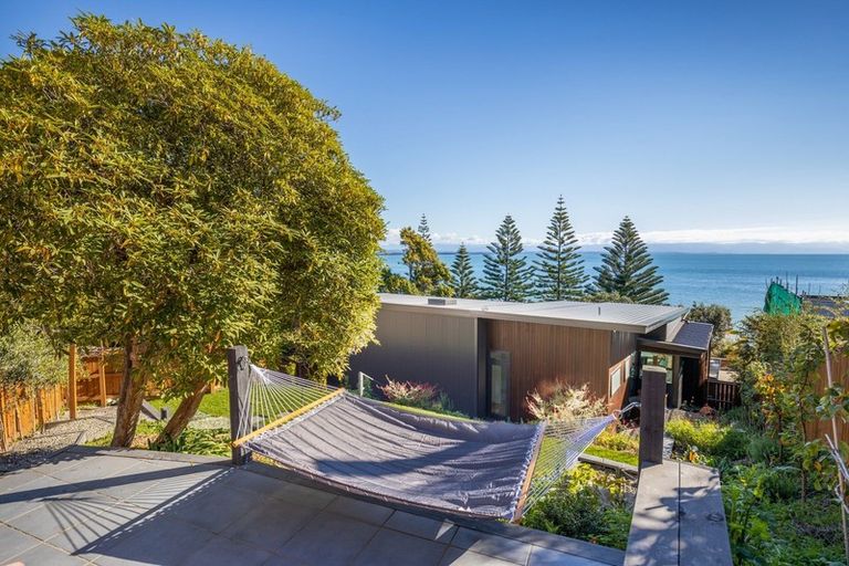 Photo of property in 24 Whitby Road, Britannia Heights, Nelson, 7010