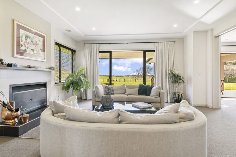 Photo of property in 195 Batty Road, Kingseat, Papakura, 2580