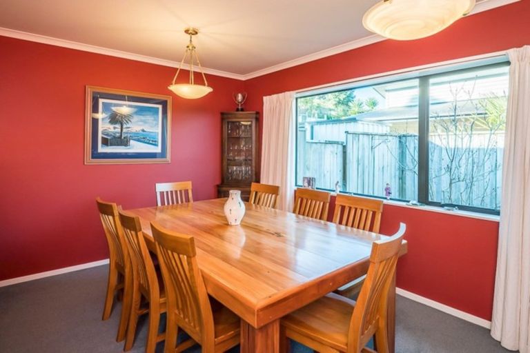 Photo of property in 131 Weggery Drive, Waikanae Beach, Waikanae, 5036