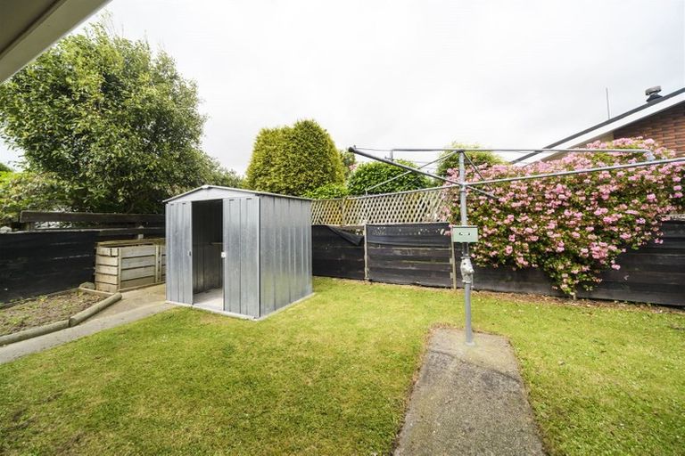 Photo of property in 3 Coronet Place, Awapuni, Palmerston North, 4412