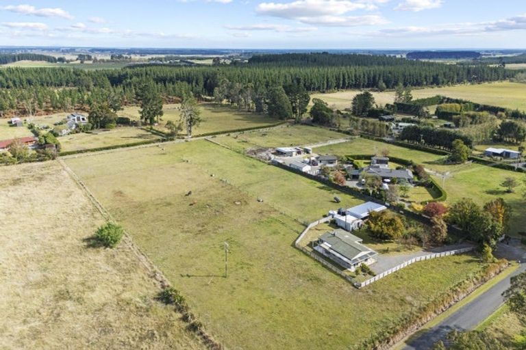 Photo of property in 363 Brandon Hall Road, Bulls, 4894