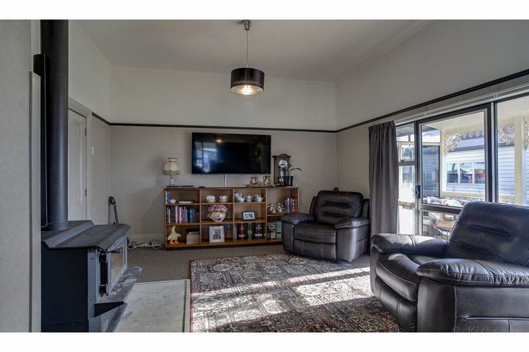 Photo of property in 40-40a Harper Street, Parkside, Timaru, 7910
