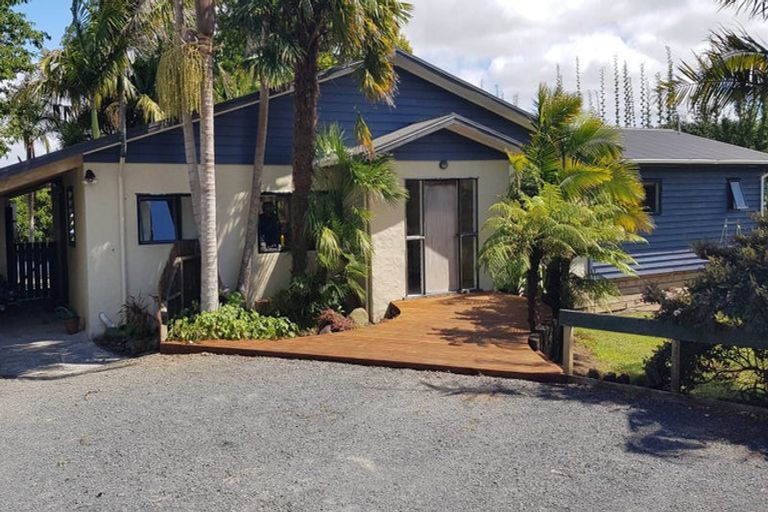 Photo of property in 564 Kerikeri Road, Kerikeri, 0293
