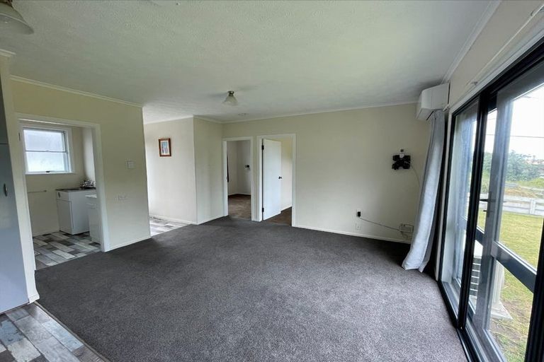 Photo of property in 48 Rangiora Street, Castlecliff, Whanganui, 4501